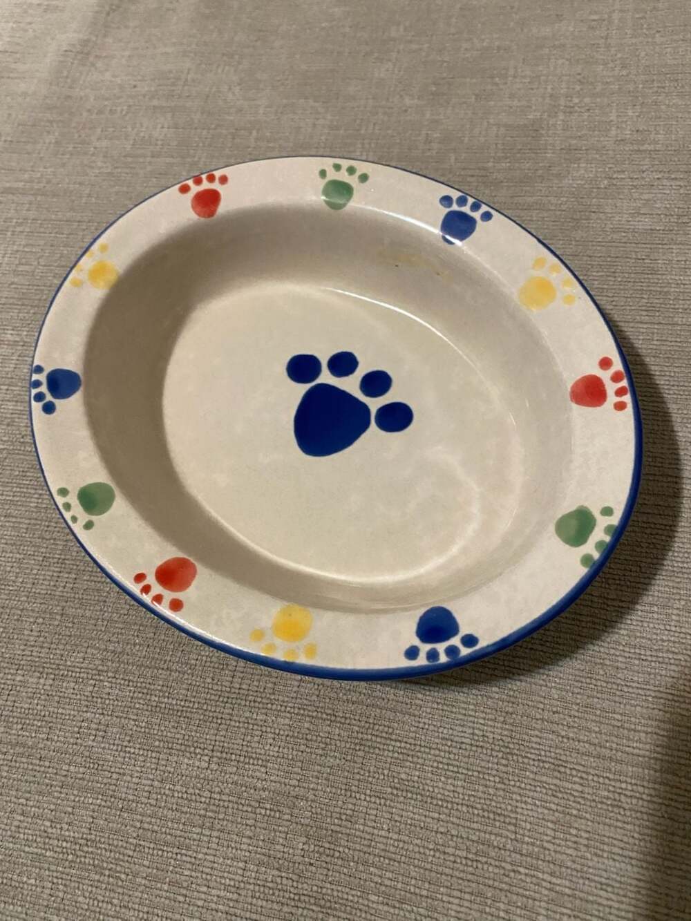 Rainbow Paw Pet Bowl  6.5 by 5.25, 1 inch deep